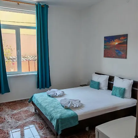 пиргос Gæstehus