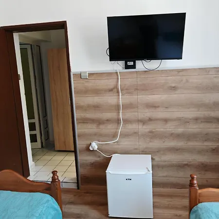 пиргос Gæstehus Burgas City