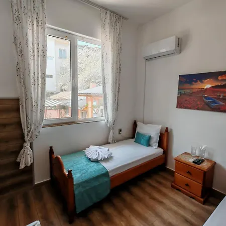 Къща за гости пиргос 3*