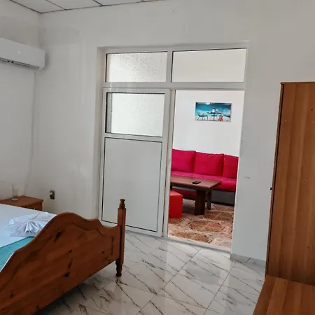 пиргос 3*