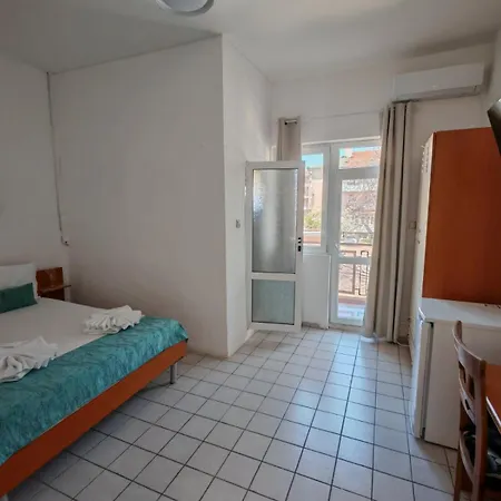 пиргос Burgasz