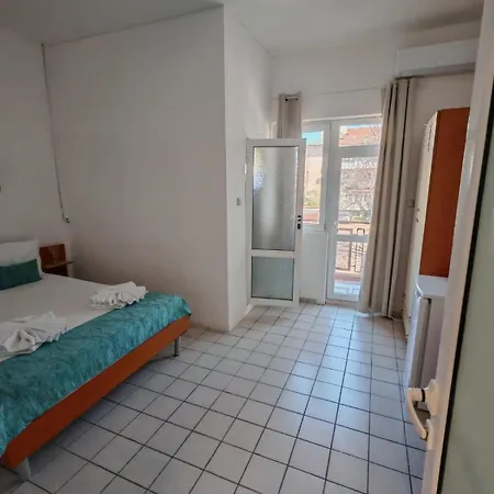 пиргос Vendégház